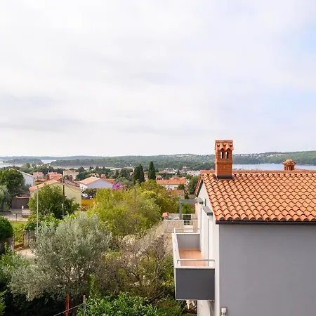 Apartment Olla *